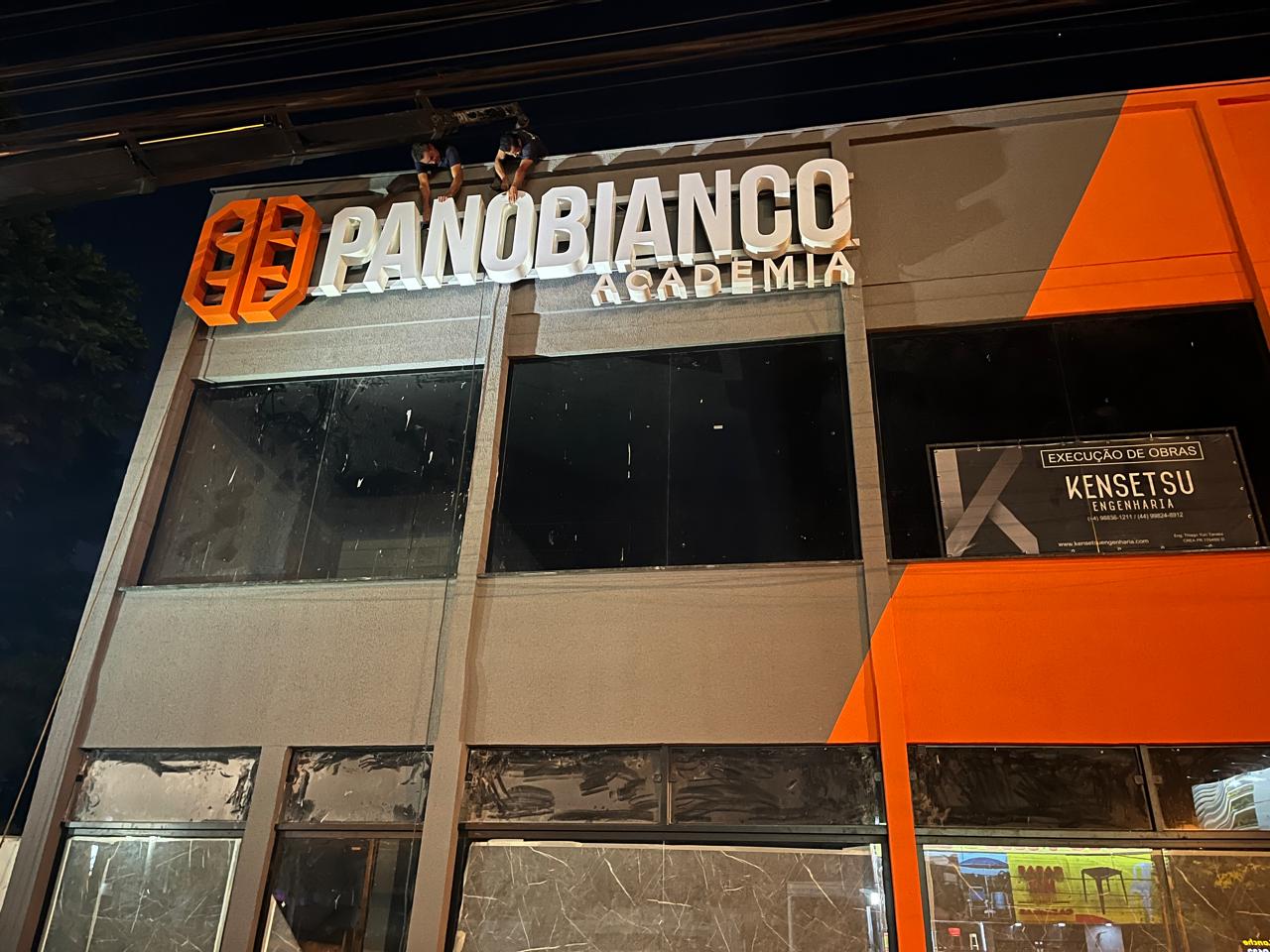Instalando Painel Panobianco
